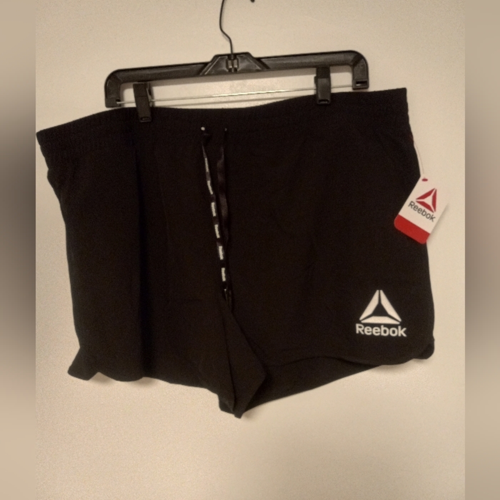 Reebok Women's XXL Relaxed Shorts